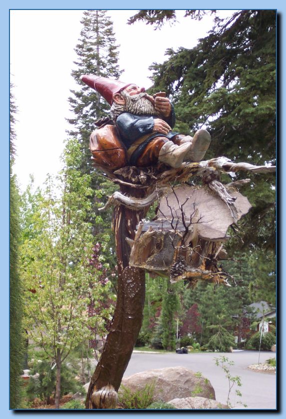 2-11-smoking gnome on bird house-archive-0003